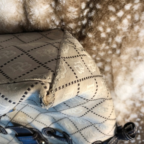 Purse - Picture 2 of 5